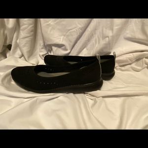 Cole Haan 2.ZEROGRAND Stitchlite size 8 black